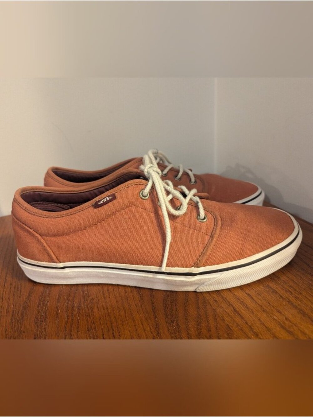 Vans Men’s Cognac Canvas Low Top Sneakers Size 10.5 - Picture 11 of 13